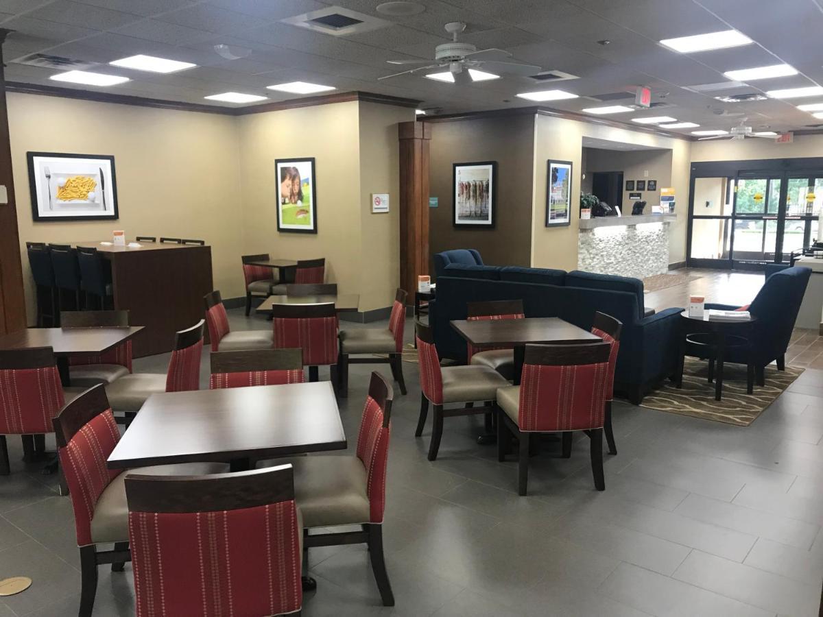 Comfort Inn Pinehurst - Southern Pines Екстер'єр фото