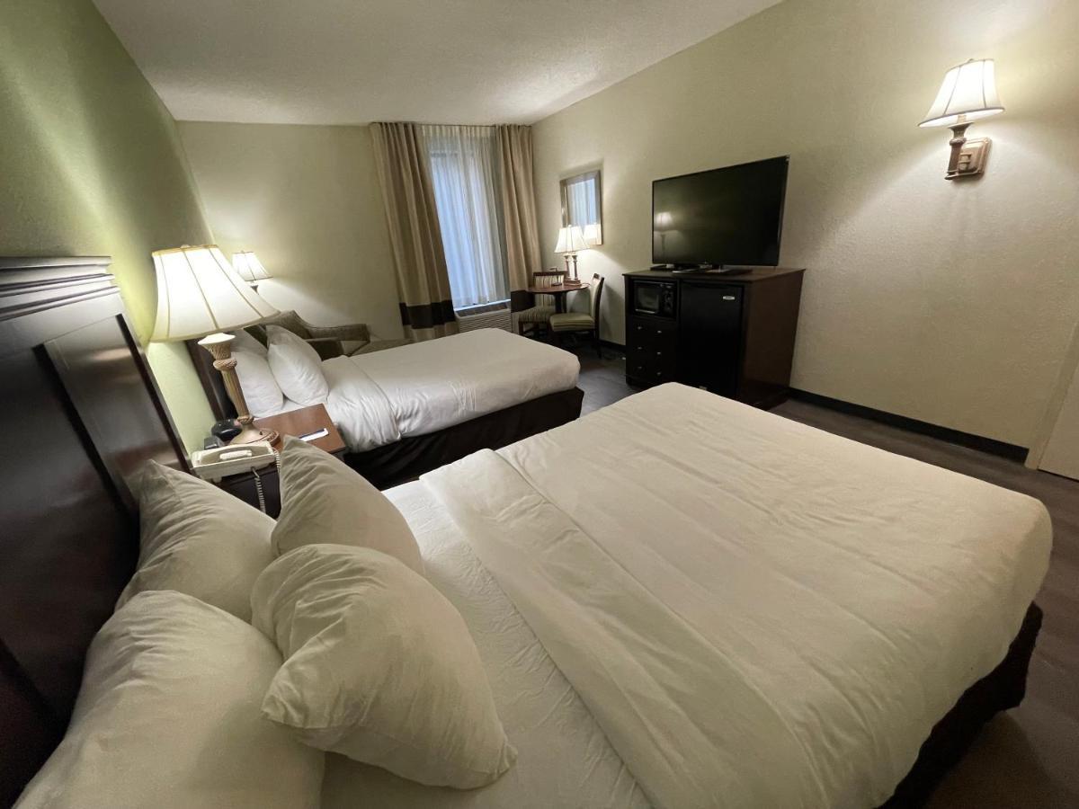 Comfort Inn Pinehurst - Southern Pines Екстер'єр фото