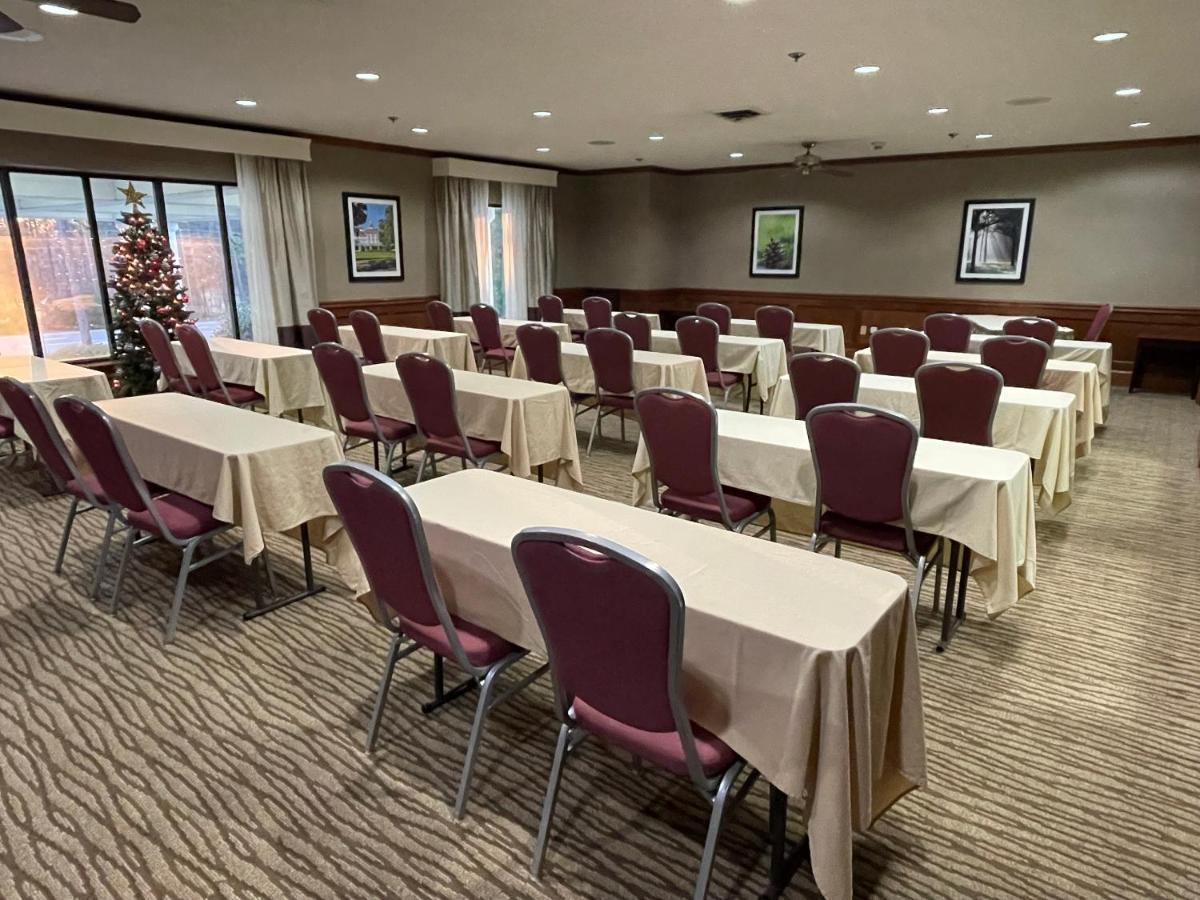 Comfort Inn Pinehurst - Southern Pines Екстер'єр фото