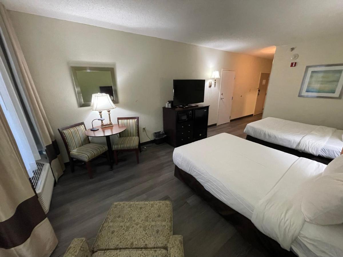 Comfort Inn Pinehurst - Southern Pines Екстер'єр фото