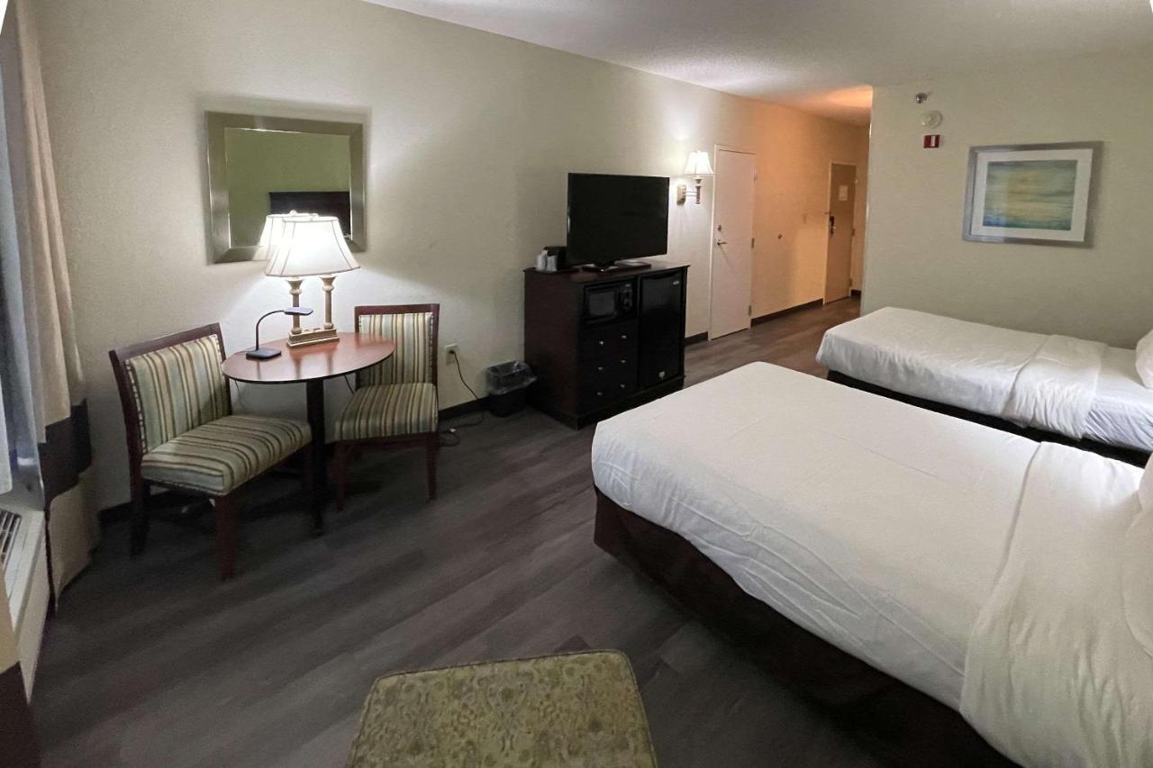 Comfort Inn Pinehurst - Southern Pines Екстер'єр фото