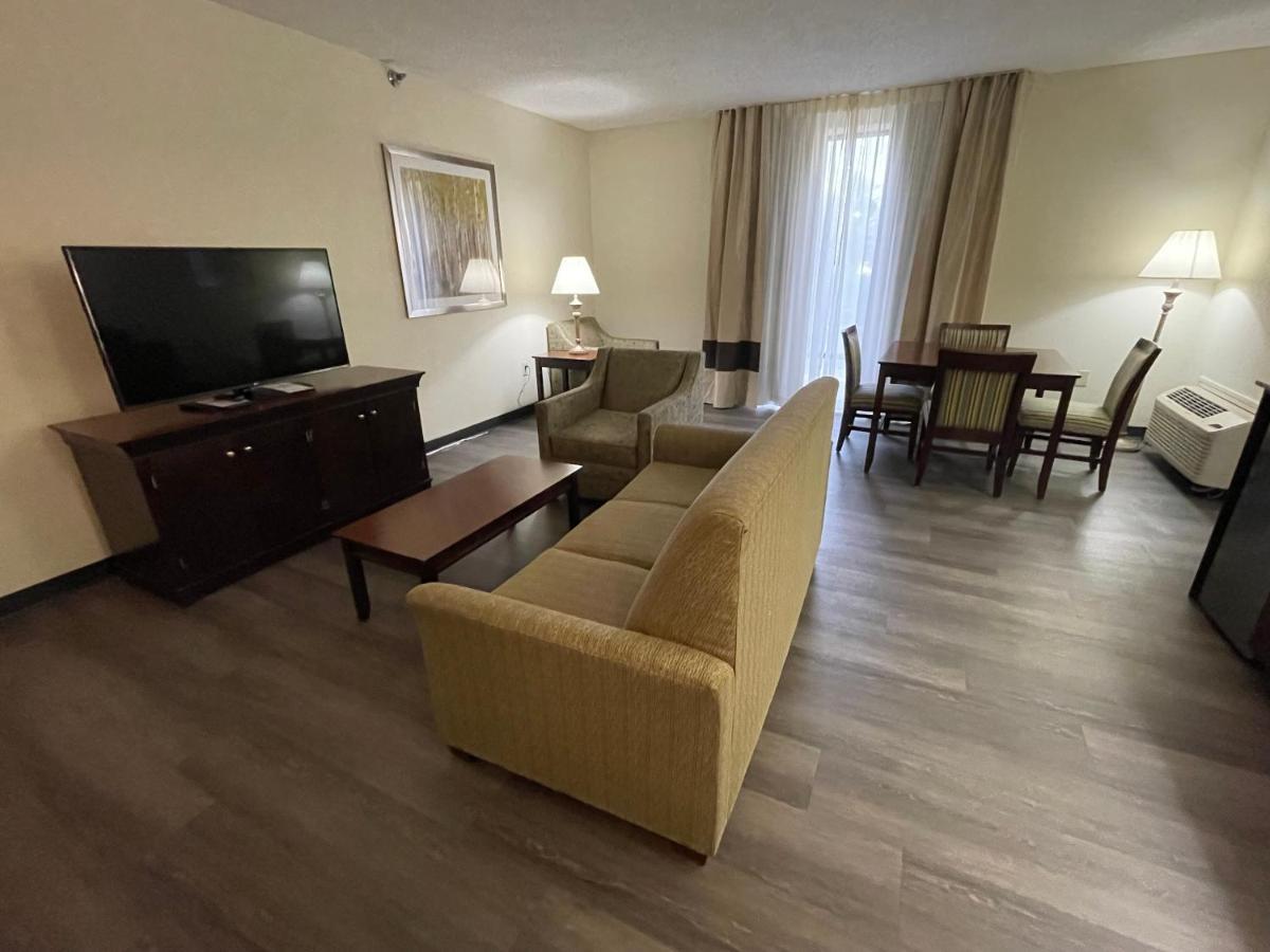 Comfort Inn Pinehurst - Southern Pines Екстер'єр фото