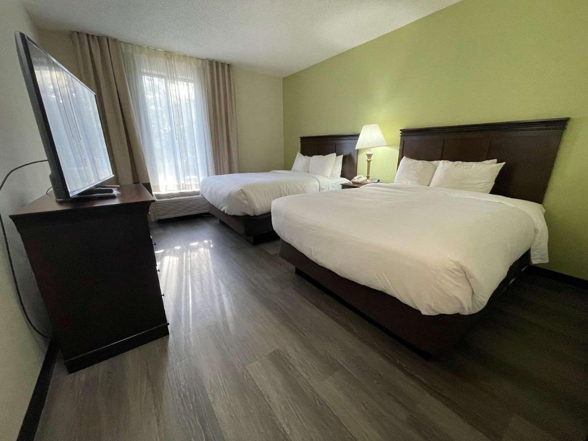 Comfort Inn Pinehurst - Southern Pines Екстер'єр фото